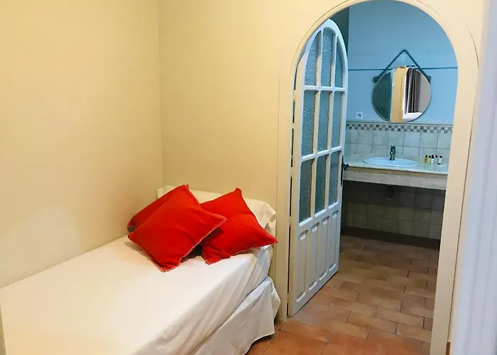 Hotel Palacio San Fernando 3*